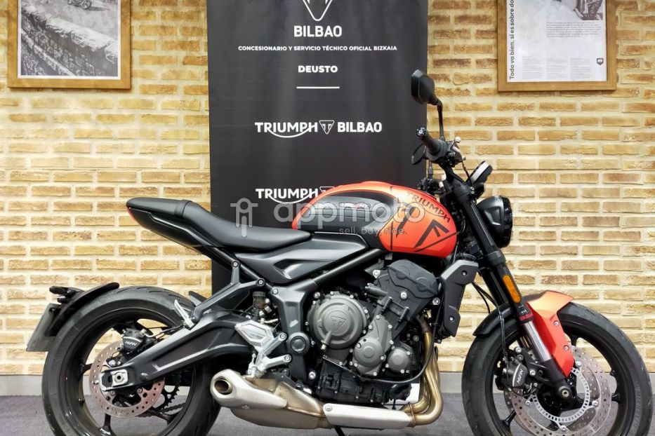 Naked Triumph TRIDENT 660 2022